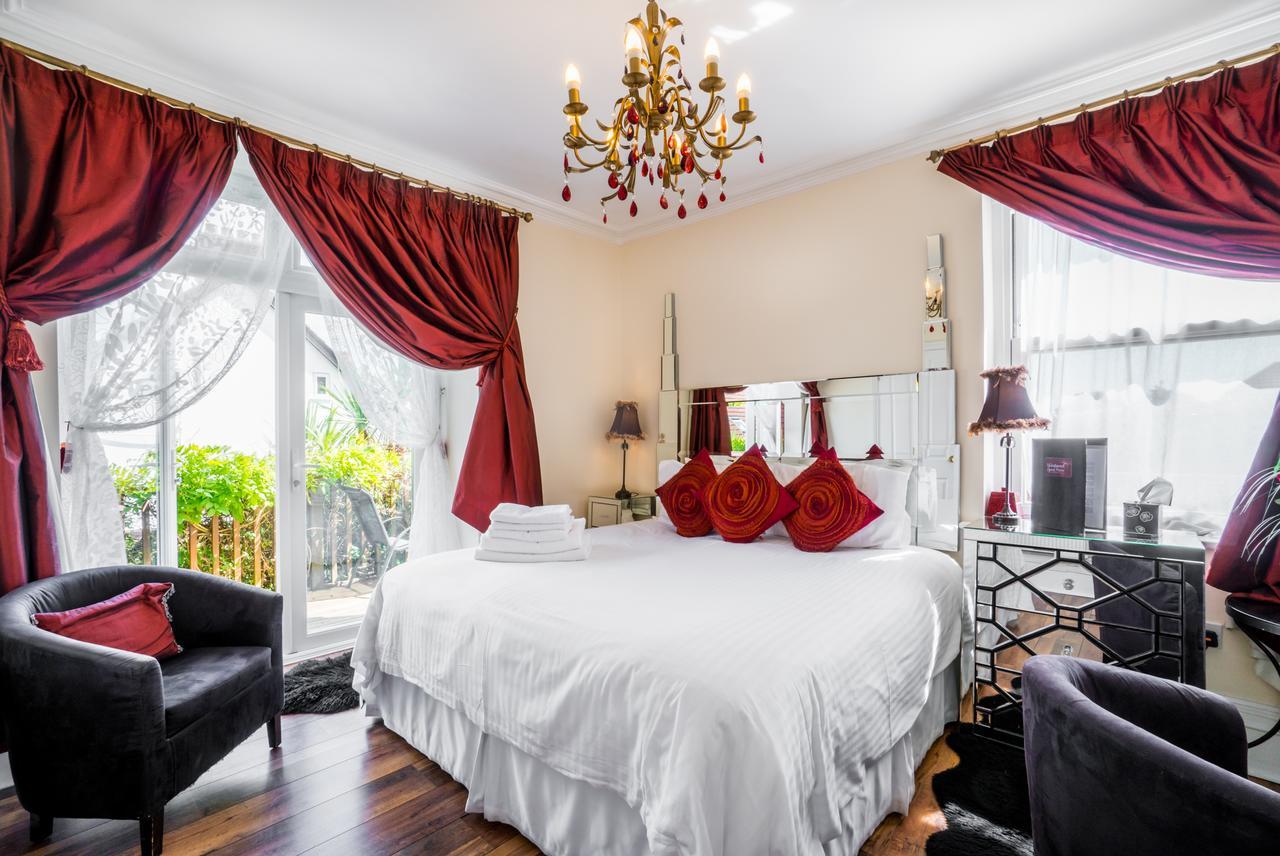 Westwood Guest House Lyme Regis Dış mekan fotoğraf
